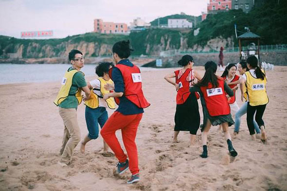 深圳拓展训练受欢迎的项目:撕名牌