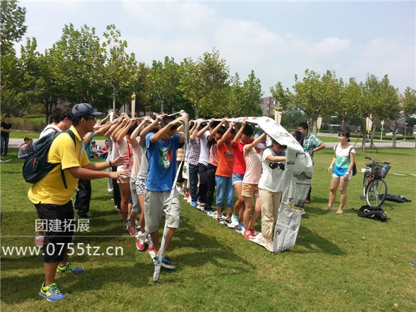 风火轮拓展项目可以提升团队分工合作意识