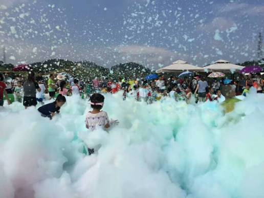 深圳亲子拓展活动项目:泡泡酷跑