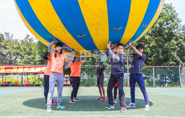 大型团建活动:趣味运动会